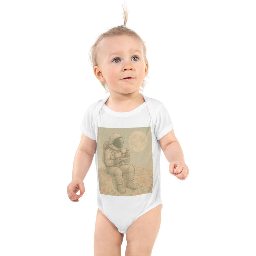 Lunar Tea Garden - White